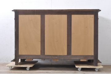 オランダアンティーク　クラシカルな佇まいの彫刻キャビネット(サイドキャビネット、サイドボード、戸棚、収納棚)(R-072032)
