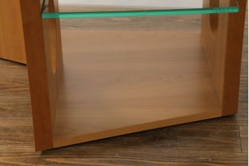 中古　美品　TECTA(テクタ)　チェリー材　モダンでユニークなデザインがお洒落なテーブル(M21、ダイニングテーブル、4人掛け、6人掛け)(定価約65万円)(R-072038)