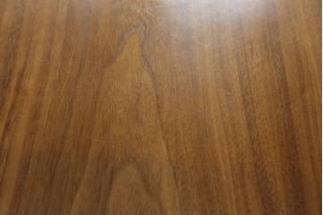 中古　美品　TECTA(テクタ)　チェリー材　モダンでユニークなデザインがお洒落なテーブル(M21、ダイニングテーブル、4人掛け、6人掛け)(定価約65万円)(R-072039)