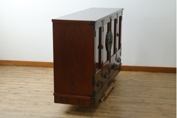 中古　岩谷堂箪笥　迫力のある杢目が魅力的なサイドボード　(R-072044)
