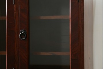 中古　岩谷堂箪笥　迫力のある杢目が魅力的なサイドボード　(R-072044)