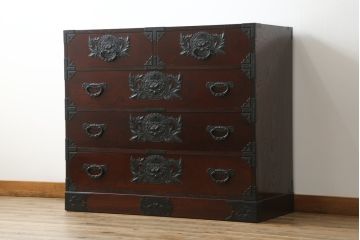 中古　美品!!　木目が美しく高級感溢れる漆塗りの仙台民芸箪笥 (衣装箪笥、和タンス、引き出し、収納たんす、整理箪笥)(定価約49万円)(R-072045)