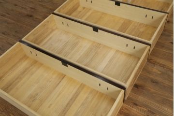 中古　美品!!　木目が美しく高級感溢れる漆塗りの仙台民芸箪笥 (衣装箪笥、和タンス、引き出し、収納たんす、整理箪笥)(定価約49万円)(R-072045)