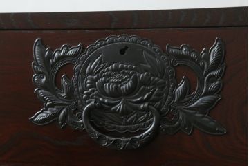 中古　美品!!　木目が美しく高級感溢れる漆塗りの仙台民芸箪笥 (衣装箪笥、和タンス、引き出し、収納たんす、整理箪笥)(定価約49万円)(R-072045)