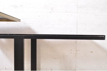 中古　イタリア　スタイリッシュでモダンなデザインが格好良いサイドテーブル(コンソールテーブル、コーヒーテーブル、カフェテーブル)(R-072052)