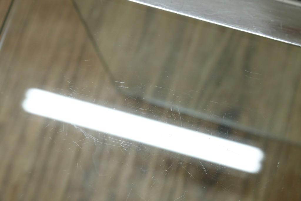 イタリアヴィンテージ　Gallotti&Radice(ガロッティ&ラディス)　シンプルでモダンなデザインのガラスネストテーブル　(R-072053)