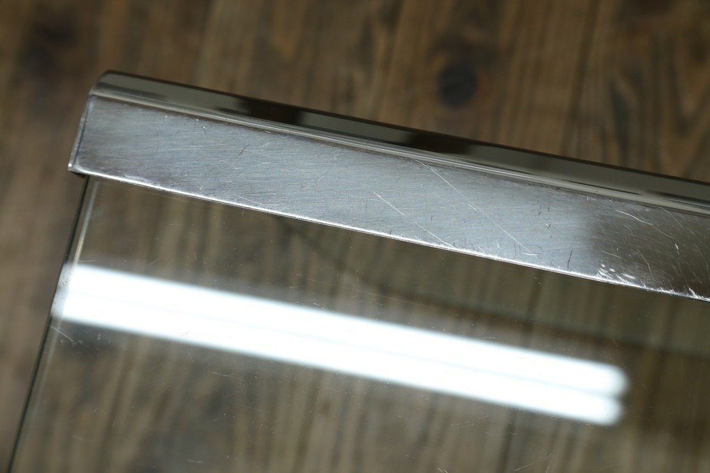 イタリアヴィンテージ　Gallotti&Radice(ガロッティ&ラディス)　シンプルでモダンなデザインのガラスネストテーブル　(R-072053)