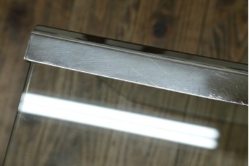 イタリアヴィンテージ　Gallotti&Radice(ガロッティ&ラディス)　シンプルでモダンなデザインのガラスネストテーブル　(R-072053)