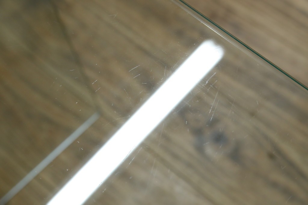 イタリアヴィンテージ　Gallotti&Radice(ガロッティ&ラディス)　シンプルでモダンなデザインのガラスネストテーブル　(R-072053)