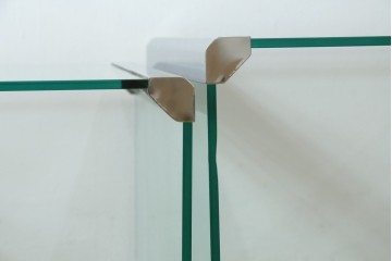 イタリアヴィンテージ　Gallotti&Radice(ガロッティ&ラディス)　シンプルでモダンなデザインのガラスネストテーブル　(R-072053)