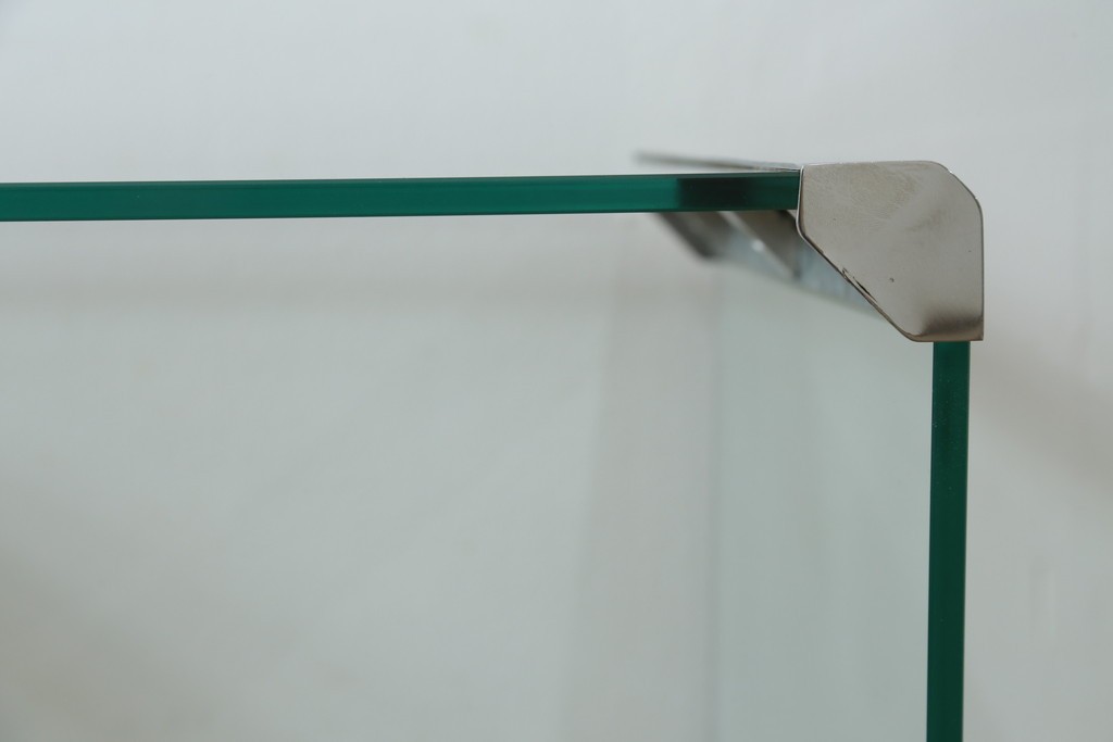 イタリアヴィンテージ　Gallotti&Radice(ガロッティ&ラディス)　シンプルでモダンなデザインのガラスネストテーブル　(R-072053)