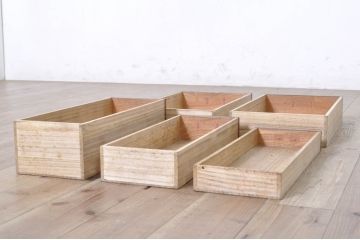和製アンティーク　高級品!!　希少!!　指物工芸家具　珍しいキハダ材!上品な佇まいの長火鉢(囲炉裏、木製火鉢)(R-072059)