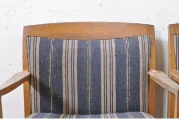 和製ビンテージ　北海道旭川家具　CONDE HOUSE(カンディハウス)　インテリアセンター　ナラ(楢)材　シンプルなデザインが取り入れやすいアームチェア2脚セット(ダイニングチェア、椅子、イス、いす、ヴィンテージ、バラ売り可能)(R-072063)