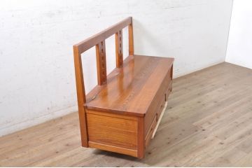 中古　美品　民芸家具　栓材　収納付きで便利な囲炉裏ベンチ(椅子、ダイニングチェア、板座チェア)(R-072074)