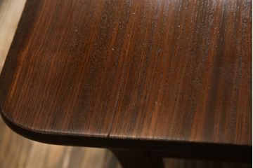 和製アンティーク　上手物!!　総欅(ケヤキ)材一枚板　美しい木目が魅力の重厚な折り畳みちゃぶ台(座卓、ローテーブル、センターテーブル、折りたたみテーブル)(R-072075)