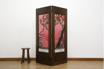中古　美品　ステンドグラス作家　川島政則作　「茜雲」　柔らかなピンク色と柿の描写に引き込まれる屏風(パーテーション、衝立て、衝い立て、つい立て、間仕切り、折りたたみ)(定価約88万円)(R-072079)