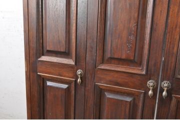 ヨーロッパビンテージ　クラシカルなデザインが素敵な枠付き折れ戸1対2枚セット(建具、木製扉、ヴィンテージ)(R-072081)