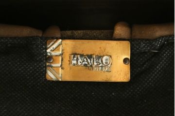 中古　美品　HALO(ハロ)　LOFFEE(ロフィ)　本革　ヴィンテージ加工を施したレザーが格好いい2Pソファ(2人掛けソファ、二人掛け、ラブソファ、アームソファ、レザーソファ)(R-072101)