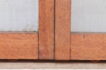 アンティーク建具　レトロな空間作りにおすすめのモールガラス窓2枚セット(引き戸、ガラス戸)(R-072117)