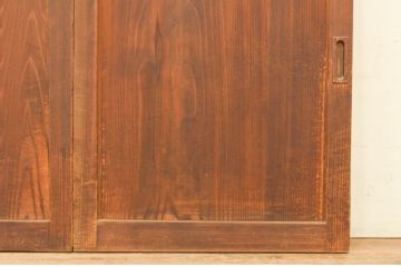 アンティーク建具　杉(スギ)材　どこか懐かしい雰囲気漂う板戸窓2枚セット(引き戸)(R-072122)