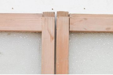 アンティーク建具　素朴な木味が魅力的なダイヤガラス窓4枚セット(引き戸、ガラス戸)(R-072124)