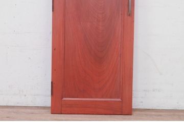 アンティーク建具　総欅(ケヤキ)材　空間のアクセントになる幅狭小扉1枚(ドア、木製扉、くぐり戸、潜戸、潜り戸)(R-072129)
