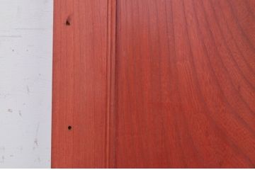 アンティーク建具　総欅(ケヤキ)材　空間のアクセントになる幅狭小扉1枚(ドア、木製扉、くぐり戸、潜戸、潜り戸)(R-072129)