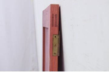 アンティーク建具　総欅(ケヤキ)材　空間のアクセントになる幅狭小扉1枚(ドア、木製扉、くぐり戸、潜戸、潜り戸)(R-072129)