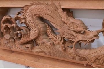 アンティーク建具　激レア　希少デザイン　井波彫刻　茂一作　躍動感ある竜(龍)が見事な両面彫刻欄間2枚セット(明かり取り、明り取り)(R-072146)