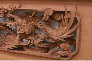 アンティーク建具　激レア　希少デザイン　井波彫刻　茂一作　躍動感ある竜(龍)が見事な両面彫刻欄間2枚セット(明かり取り、明り取り)(R-072146)