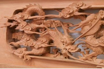 アンティーク建具　井波彫刻　躍動感ある竜(龍)が見事な両面彫刻欄間2枚セット(明かり取り、明り取り)(R-072147)