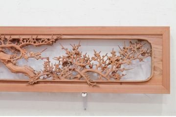アンティーク建具　井波彫刻　谷口草雲作　繊細な四君子(蘭・菊・梅・竹)のデザインが目を惹く両面彫刻欄間2枚セット(明かり取り、明り取り)(R-072149)
