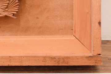 アンティーク建具　井波彫刻　　栄一作　繊細な松と鶴のデザインが目を惹く両面彫刻欄間1枚(明かり取り、明り取り)(R-072151)