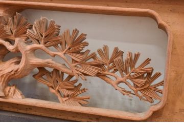 アンティーク建具　井波彫刻　振光作　躍動感ある松に鶴が美しい両面彫刻欄間1枚(明り取り、明かり取り、在銘有り)(R-072152)