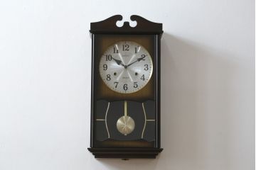 和製アンティーク　SEIKO(セイコー)　30DAY　クォーツ式　昔懐かしい雰囲気を醸し出す掛け時計(柱時計、古時計、振り子時計)(R-072170)
