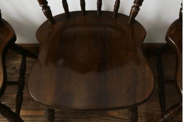 中古　飛騨産業　キツツキ　穂高シリーズ　WINDSOR　ブナ材　カントリースタイルにおすすめのウィンザーチェア4脚セット(ウインザーチェア、ダイニングチェア、板座チェア、椅子、イス)(R-072204)