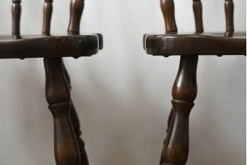 中古　飛騨産業　キツツキ　穂高シリーズ　WINDSOR　ブナ材　カントリースタイルにおすすめのウィンザーチェア4脚セット(ウインザーチェア、ダイニングチェア、板座チェア、椅子、イス)(R-072204)