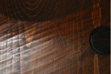 中古　指物作家　矢澤金太郎作　素朴な佇まいの中にも存在感のある椅子　(R-072206)