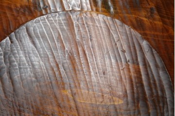 中古　指物作家　矢澤金太郎作　素朴な佇まいの中にも存在感のある椅子　(R-072206)