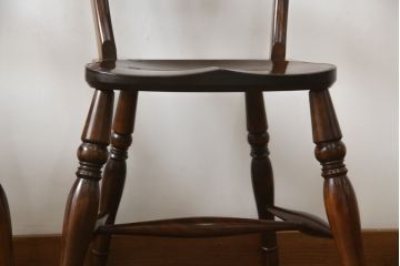 和製ビンテージ　松本民芸家具　背貫のデザインが目を引くB型ワイコムチェア2脚セット(板座チェア、ワークチェア、ダイニングチェア、イス、椅子、ヴィンテージ)(定価2脚で約24万円)(R-072207)