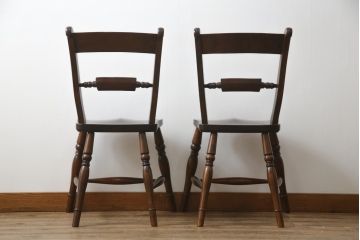 和製ビンテージ　松本民芸家具　背貫のデザインが目を引くB型ワイコムチェア2脚セット(板座チェア、ワークチェア、ダイニングチェア、イス、椅子、ヴィンテージ)(定価2脚で約24万円)(R-072207)