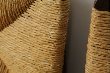 和製ビンテージ　松本民芸家具　ナラ材　アジアンテイストのお部屋におすすめなラッシチェア4脚セット(低椅子、ラウンジチェア、ダイニングチェア、椅子、イス、ヴィンテージ)(R-072213)
