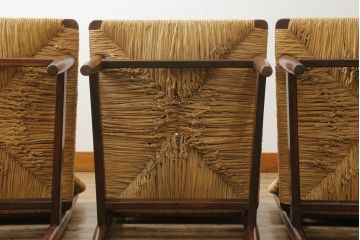 和製ビンテージ　松本民芸家具　ナラ材　アジアンテイストのお部屋におすすめなラッシチェア4脚セット(低椅子、ラウンジチェア、ダイニングチェア、椅子、イス、ヴィンテージ)(R-072213)