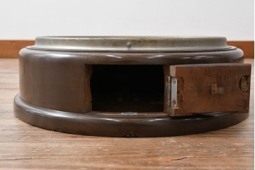 和製アンティーク　精工舎(SEIKOSHA、セイコー)　丸形　レトロなデザインが魅力的な掛け時計　(R-072236)