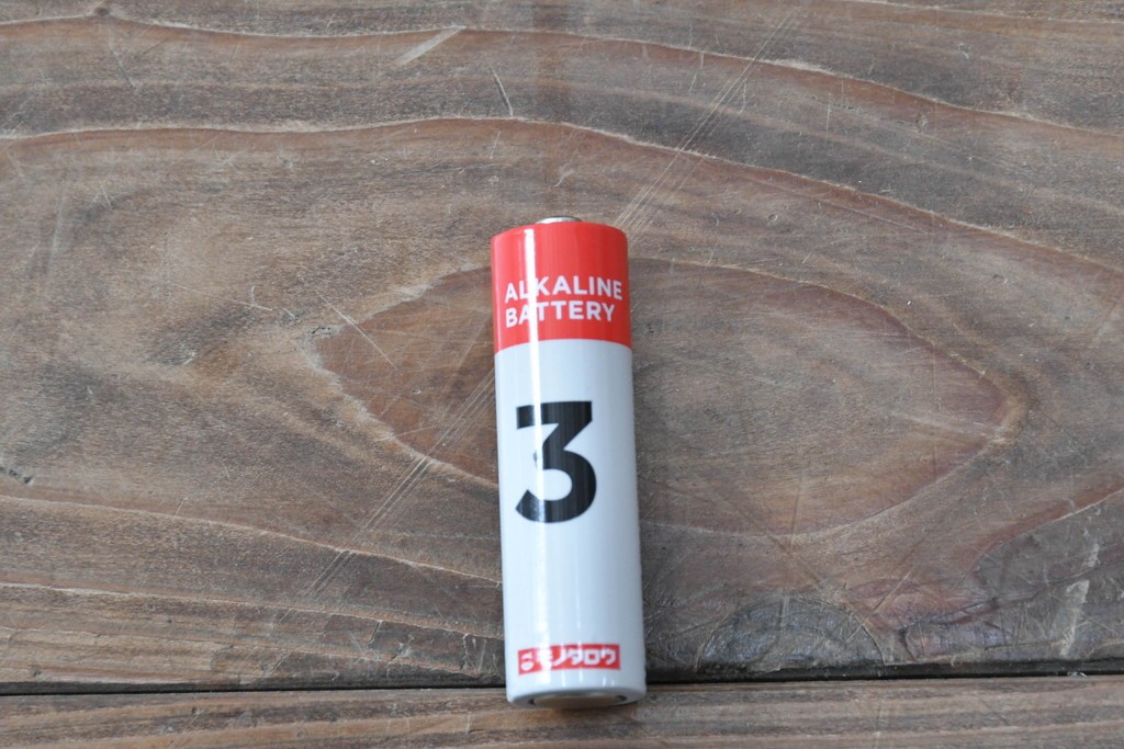 和製アンティーク　精工舎(SEIKOSHA、セイコー)　丸形　レトロなデザインが魅力的な掛け時計　(R-072236)