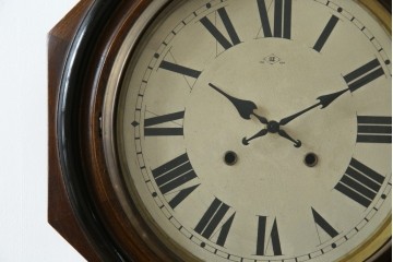 和製アンティーク　明治時計製　TRADE MARK(トレードマーク)　クラシカルな雰囲気漂う大型掛け時計　(R-072247)