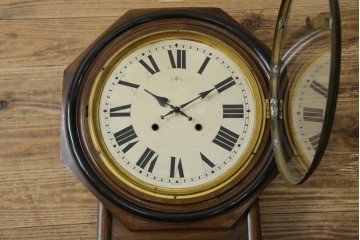 和製アンティーク　明治時計製　TRADE MARK(トレードマーク)　クラシカルな雰囲気漂う大型掛け時計　(R-072247)