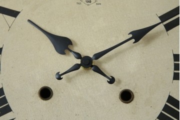 和製アンティーク　明治時計製　TRADE MARK(トレードマーク)　クラシカルな雰囲気漂う大型掛け時計　(R-072247)