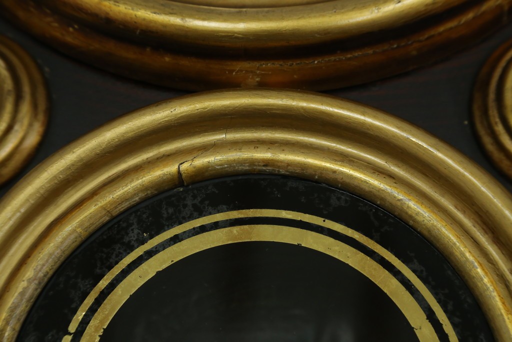 アンティーク時計　アメリカ　E. INGRAHAM&CO(イングラハム)　振り子の意匠が魅力的な四つ丸本だるま時計　(R-072248)