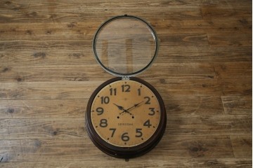 和製アンティーク　精工舎(SEIKOSHA、セイコー)　丸形　レトロなデザインが魅力的な掛け時計　(R-072254)